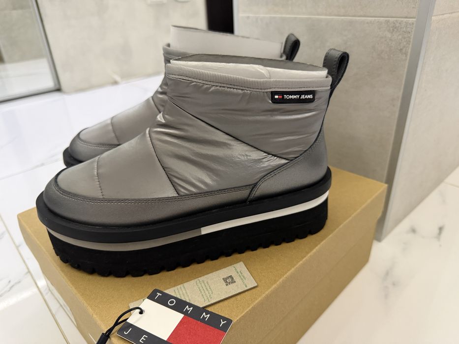 Зимові чоботи Tommy Jeans