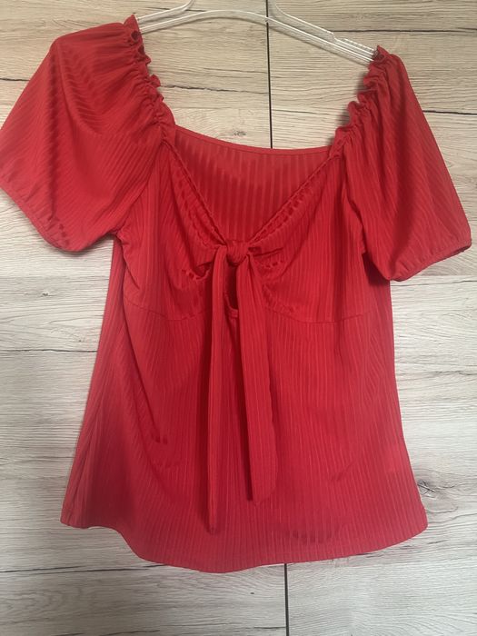 Piękna bluzeczka  rozmisr M -XL