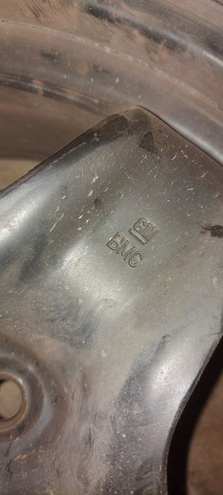 Felgi stalowe 17 cali IS41