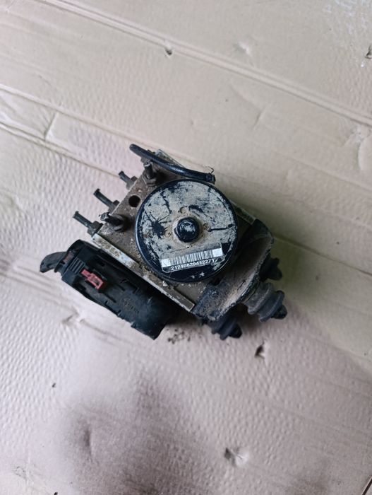 Блок АБС VW Caddy Touran Golf 5 Jetta. Skoda Octavia A5 Оригинал