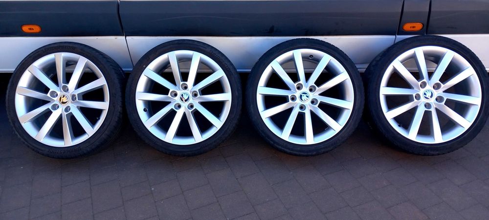 Koła lato oryg. SKODA OCTAVIA 7.5x18, 5x112 ET51 BRIDGESTONE 225/40R18