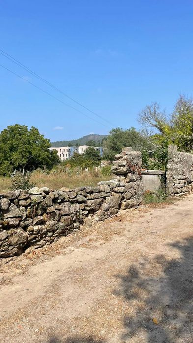 Terreno a venda em Santa Marta de Portuzelo