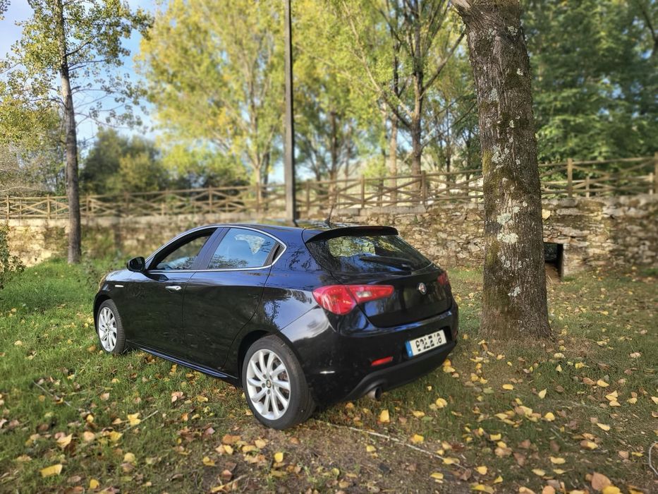 Alfa Romeo Giulietta 1.6JTD — photo 3