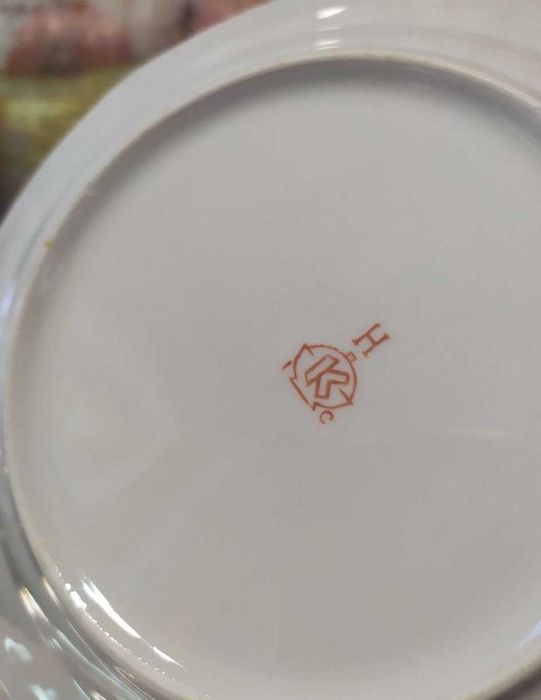 Тарелка Коростень 60-70-е посуда СССР столовый сервиз фарфор позолота