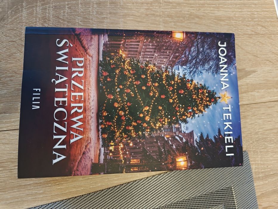 Joanna Tekieli Przerwa świąteczna