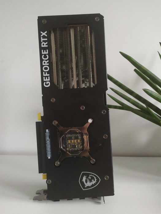 msi rtx 4070 super gaming x slim