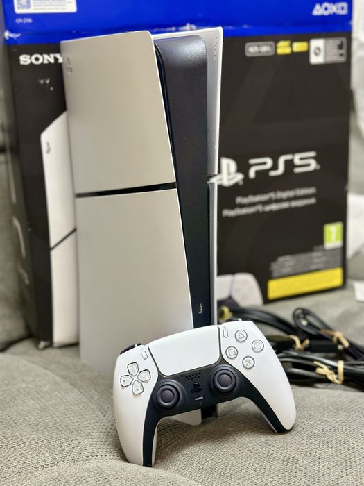 Sony Playstation  5 slim Digital Edition стан нової