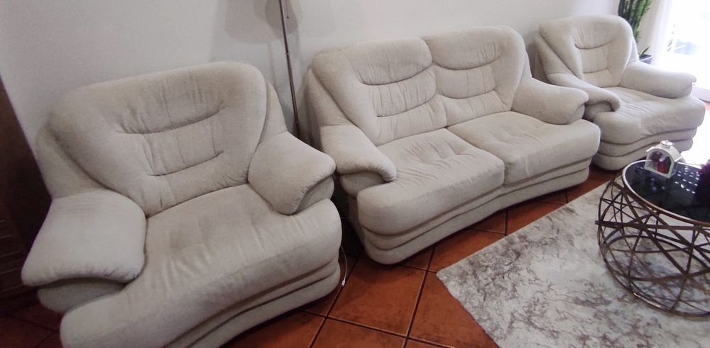 Sofás beje em tecido