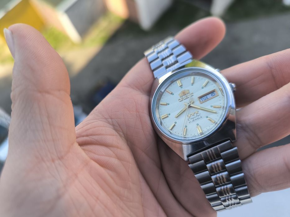 Piękny perłowy kolor zegarek orient crystal ni seiko tissot citizen