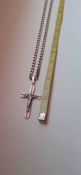 Łańcuszek dł. 51 cm z krzyżykiem srebro 925.