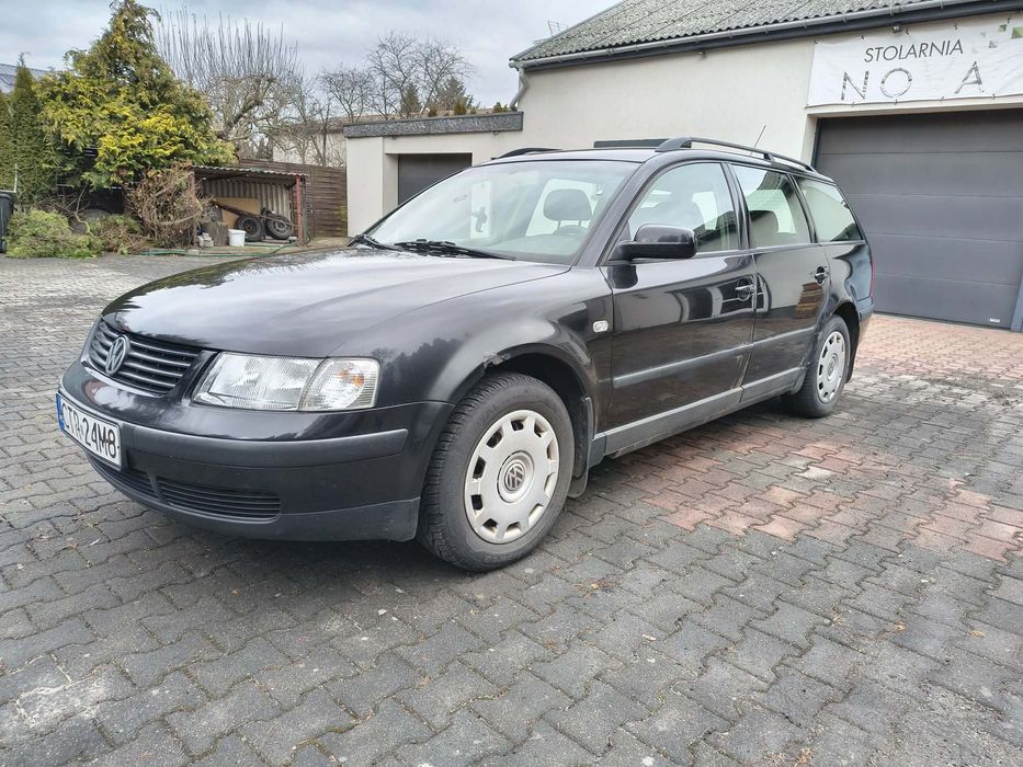 Volkswagen Passat Volkswagena Passat 1.9 TDI - kombi czarny