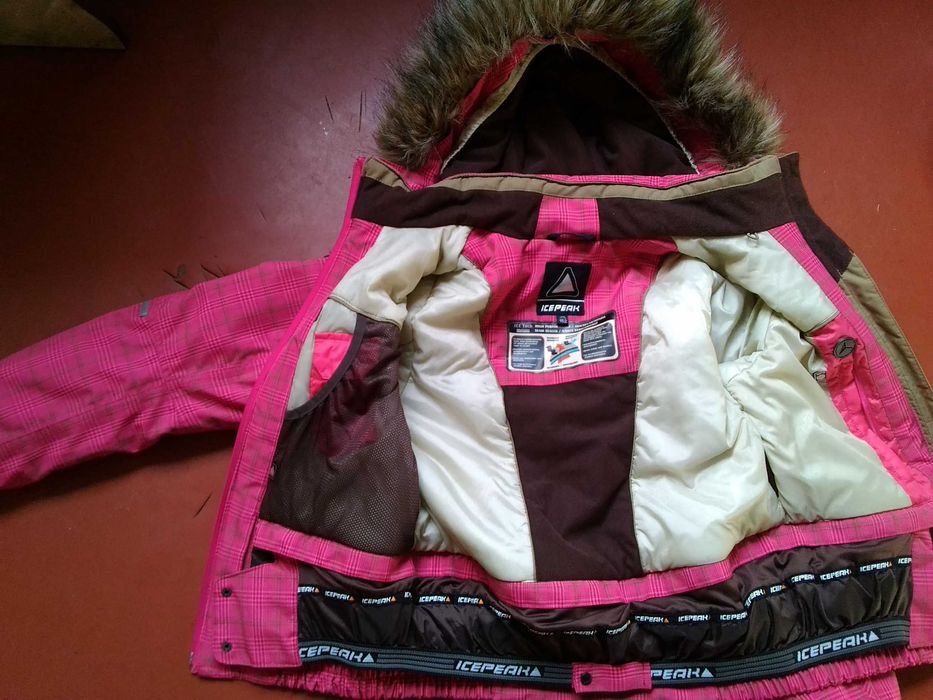 Підліткова нова куртка "Icepeak", р. XS