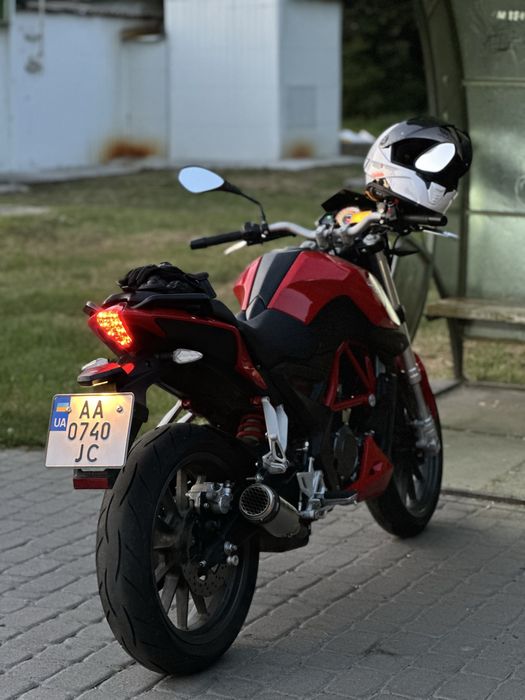 Benelli TNT 25 продаж, обмін