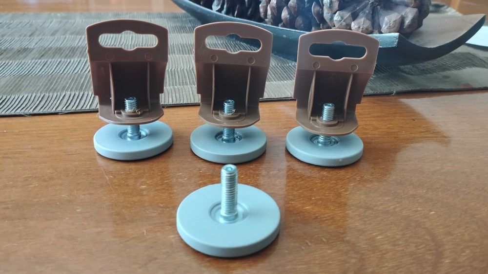 IKEA - Conjunto de 4 Pés para Movel