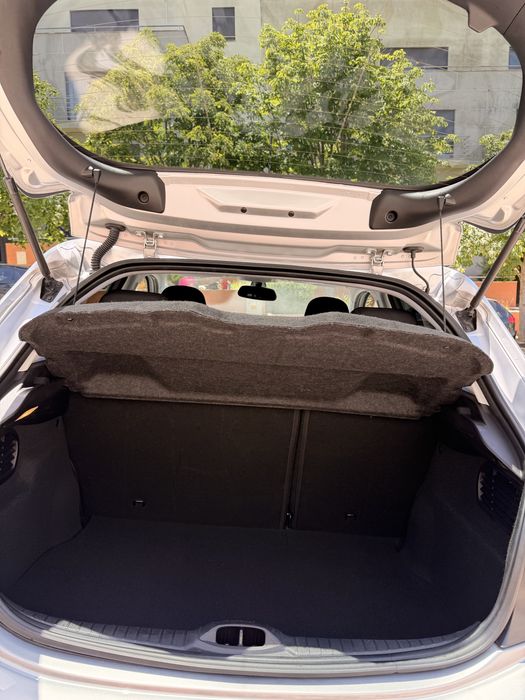 Peugeot 208 (2018) 1.2