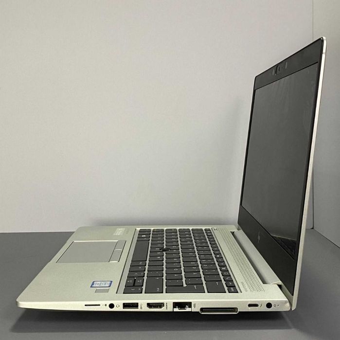 HP Octacore 14" i7/16GB/256Nvme + HP Dock-Station