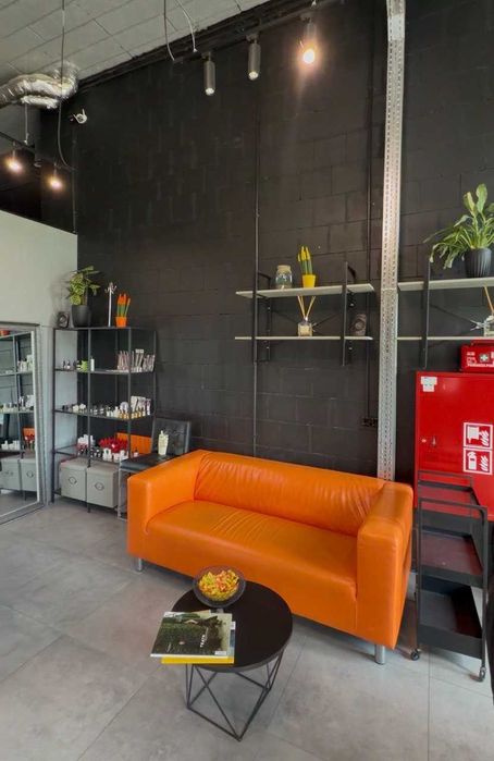 Działający salon urody na sprzedaż – Warszawa, obok CH Promenada