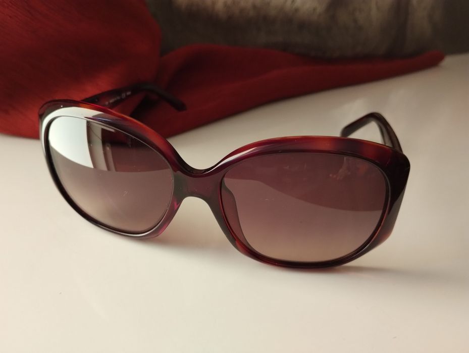 FENDI okulary przeciwsłoneczne FS5329 w etui