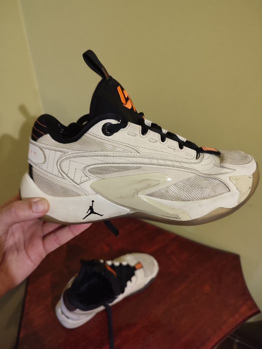 Кросівки для хлопчика в чудовому стані