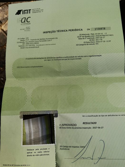 Trata se carrinha 7 lugares