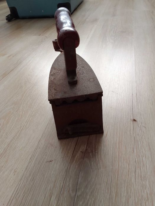 Stare żelazko prl