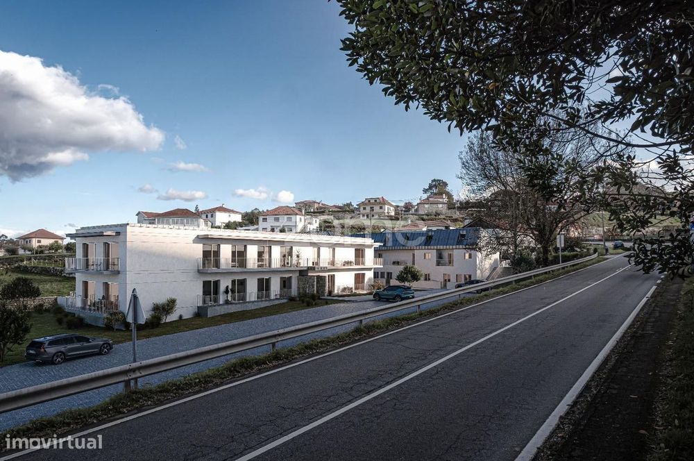 Apartamento T1 Sub-Resende, Paredes de Coura, Viana do Castelo