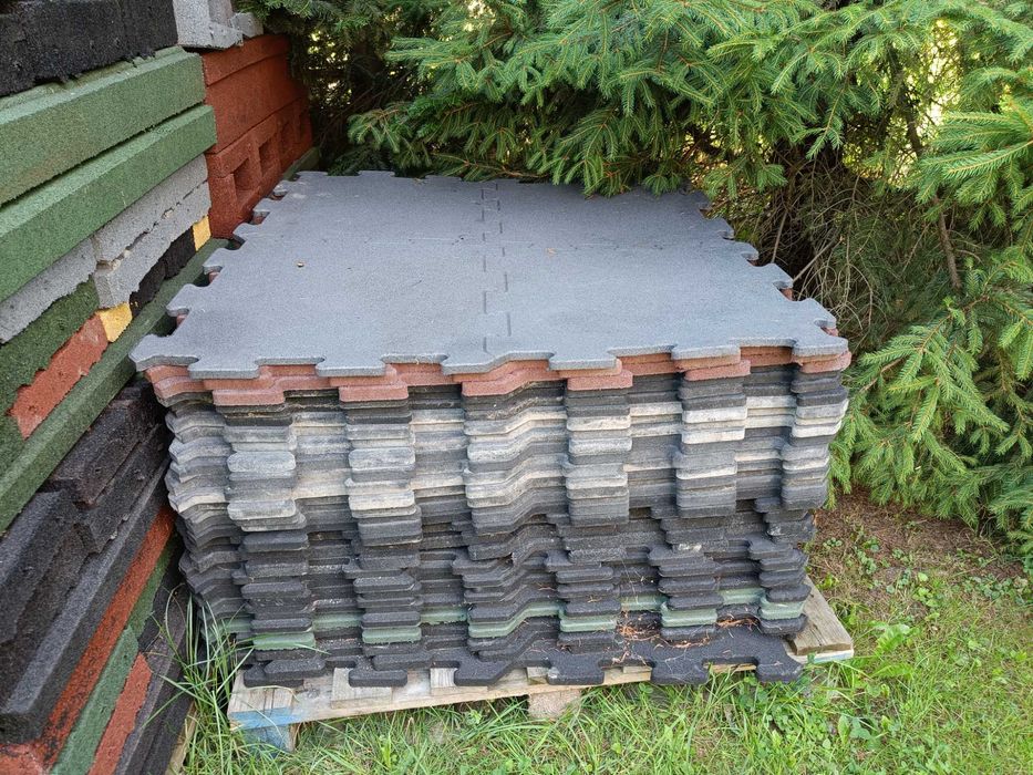 Płyty gumowe NOWE  50x25x4 cm Progi , ograniczniki.obrzeża.puzzle