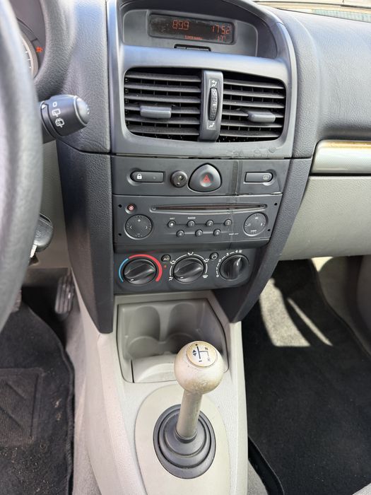 Renault Clio 1.2i Privilege