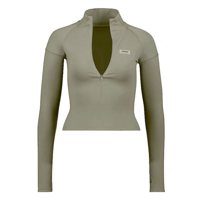 Топ prix (дирочки на рукавах)