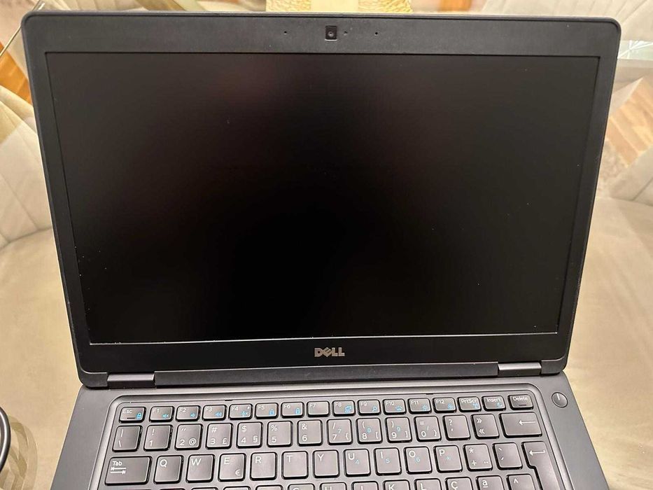 Portátil Dell Latitude 5480
