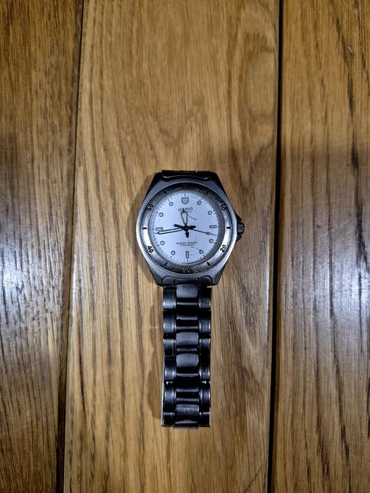 Zegarek analogowy Casio