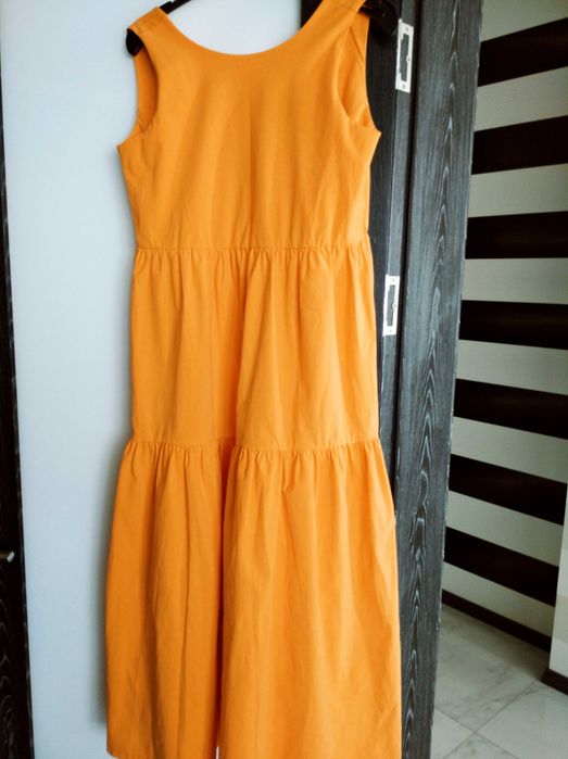Новое классное платье, цвет мягкий оранж!