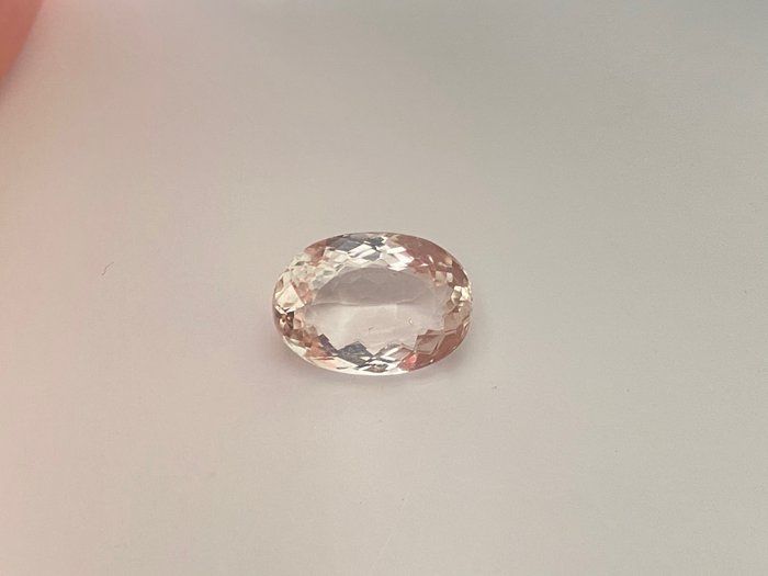 Morganite - 4.56 ct