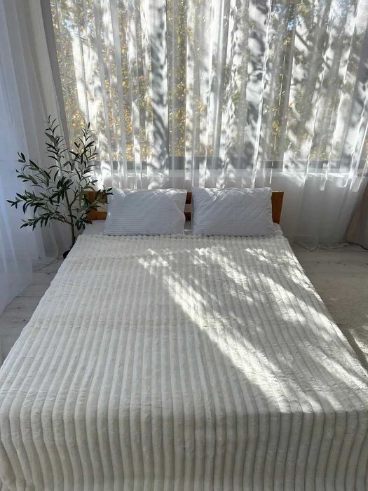 Покривало-Плед Шарпея 200*230 р білий / Плед Шарпей євро білий