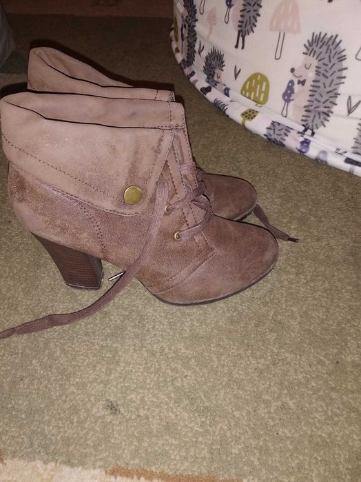 Do sprzedania Botki brazowe