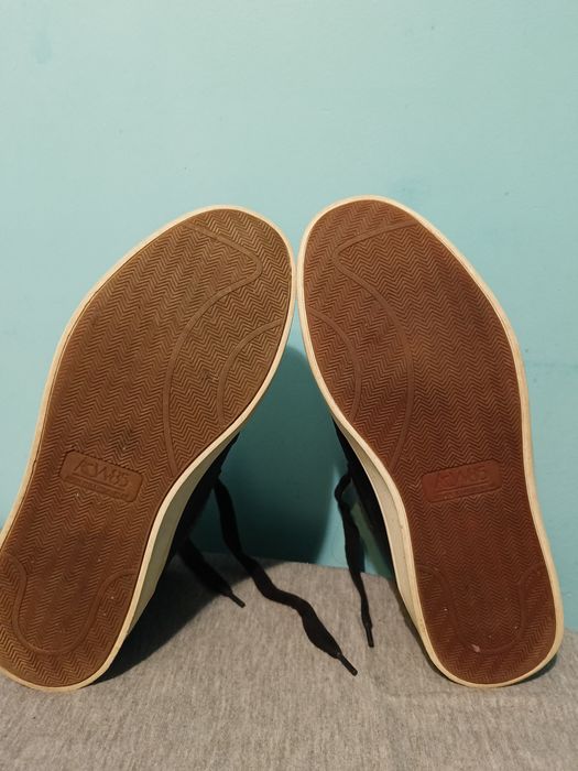 Недорого продам класні чоловічі взуття