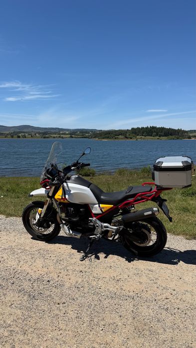 Moto guzzi V85TT