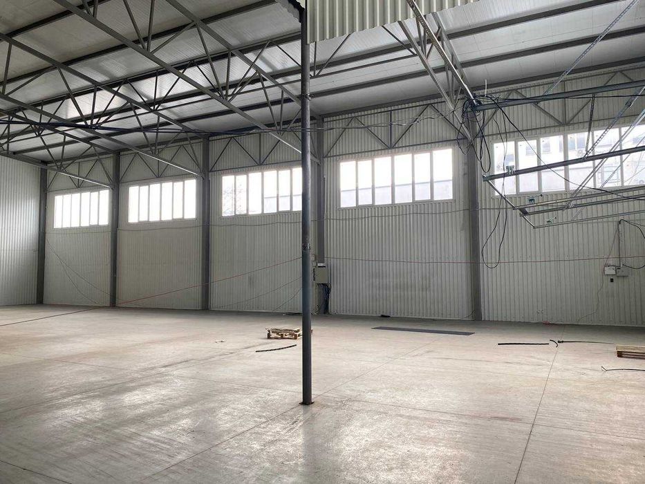 Склад з рампою 833м2 висота 8м