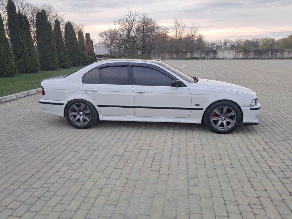 Продам BMW E39 3d M57