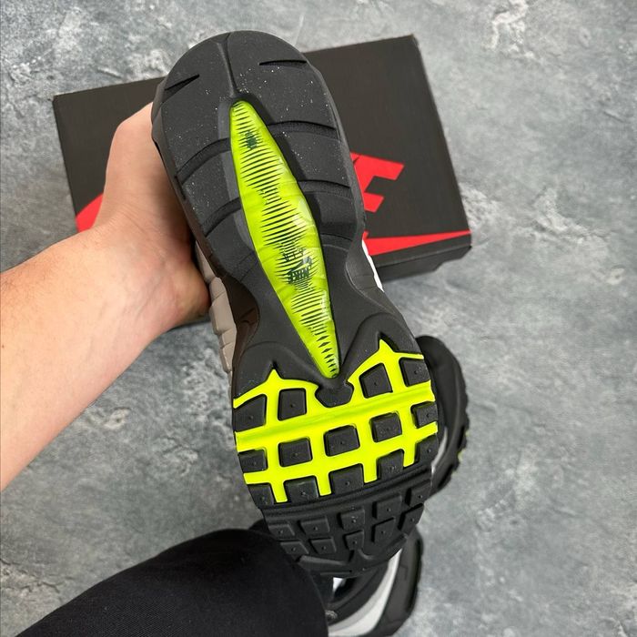 Nike Air Max 95 Plus Neon grey