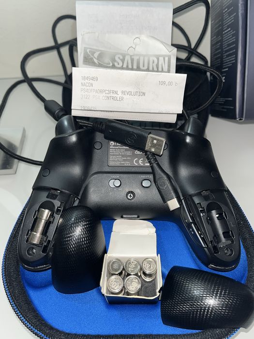 Nacon Revolution PRO Controller 3