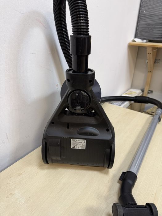 Пилосос Silvercrest на колбу без мішка потужний