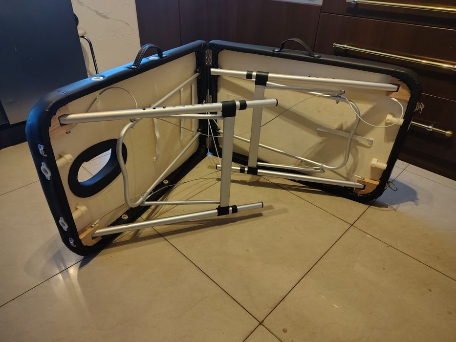 Przenośne łóżko do masażu