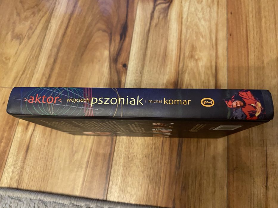 Aktor Wojciech Pszoniak rozmowie Michałem Komarem