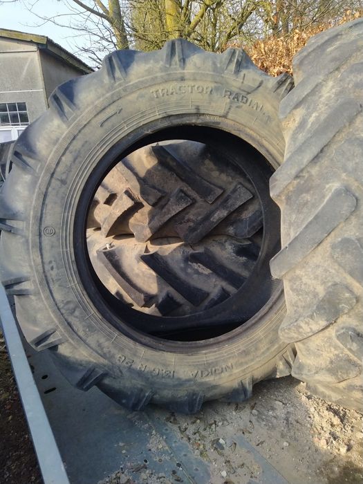 Opony 2 sztb 13.6 R28