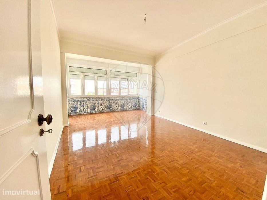 Apartamento T2 para arrendamento