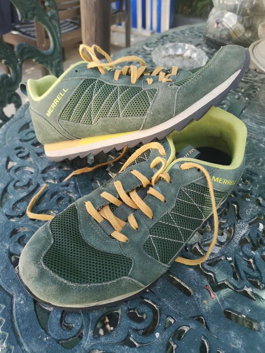 Par de Ténis Merrel