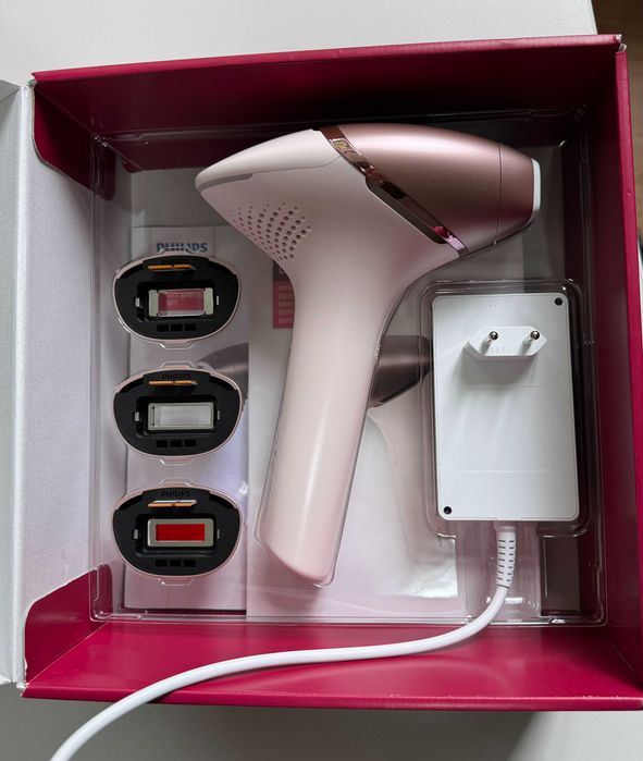 Продам Фотоепілятор PHILIPS BRI977/00 серія 9900