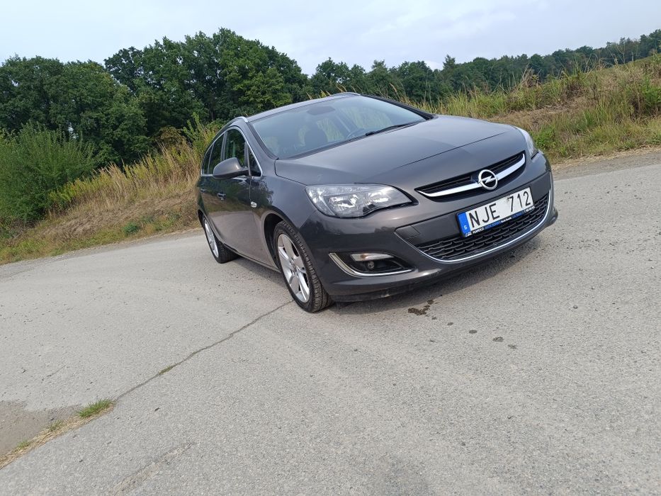 Opel Astra lift ledy 1,7 CDTI alu ekonomiczny