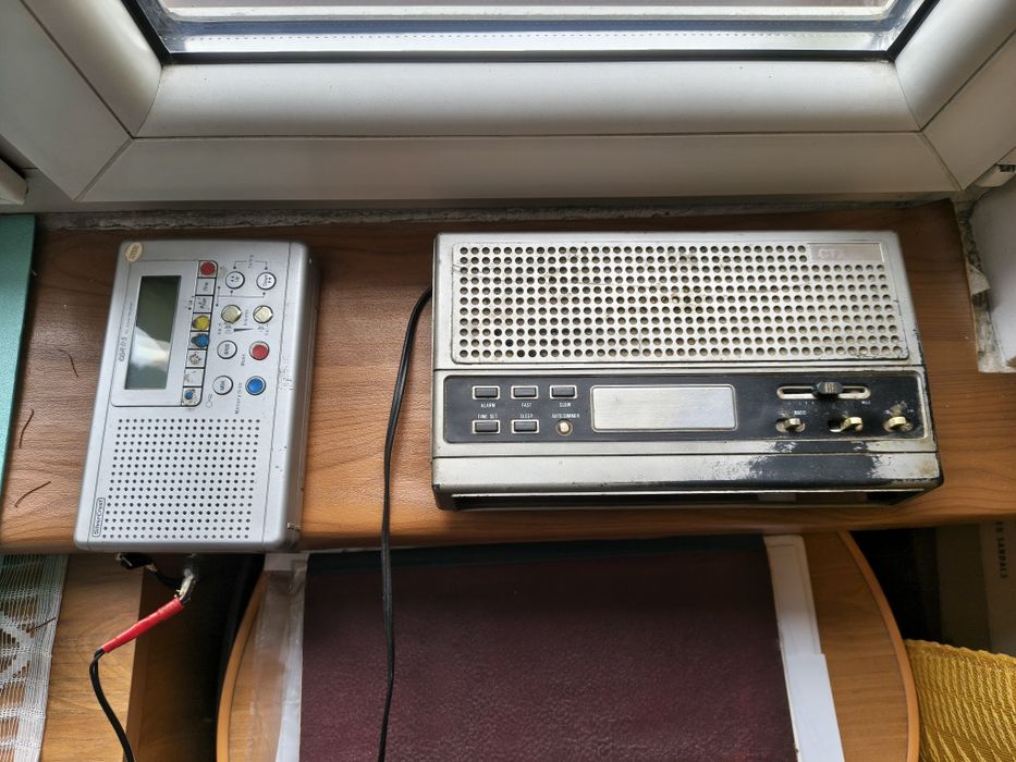 Stary telefon , kalkulator, zasilacz , dvd , casio